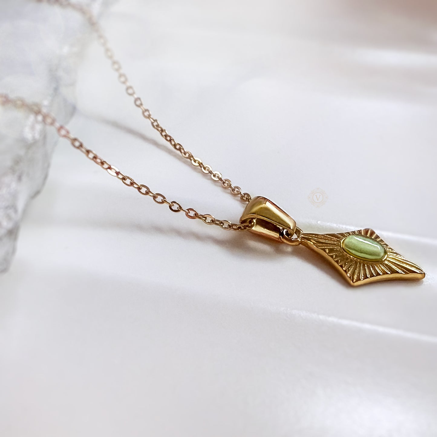 Guardian Amulet - Green Cat Eye Minimalistic Gold Necklace.