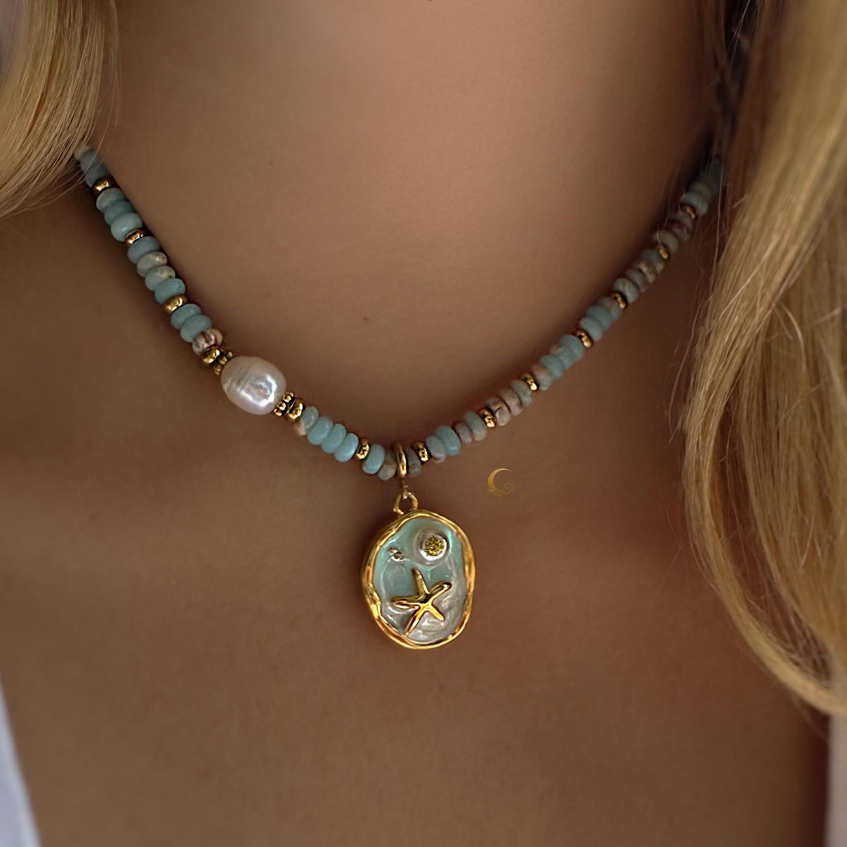 Beaded Choker Necklace with Gold Starfish Pendant