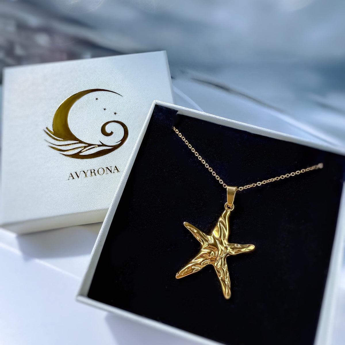Gold Starfish Pendant Necklace